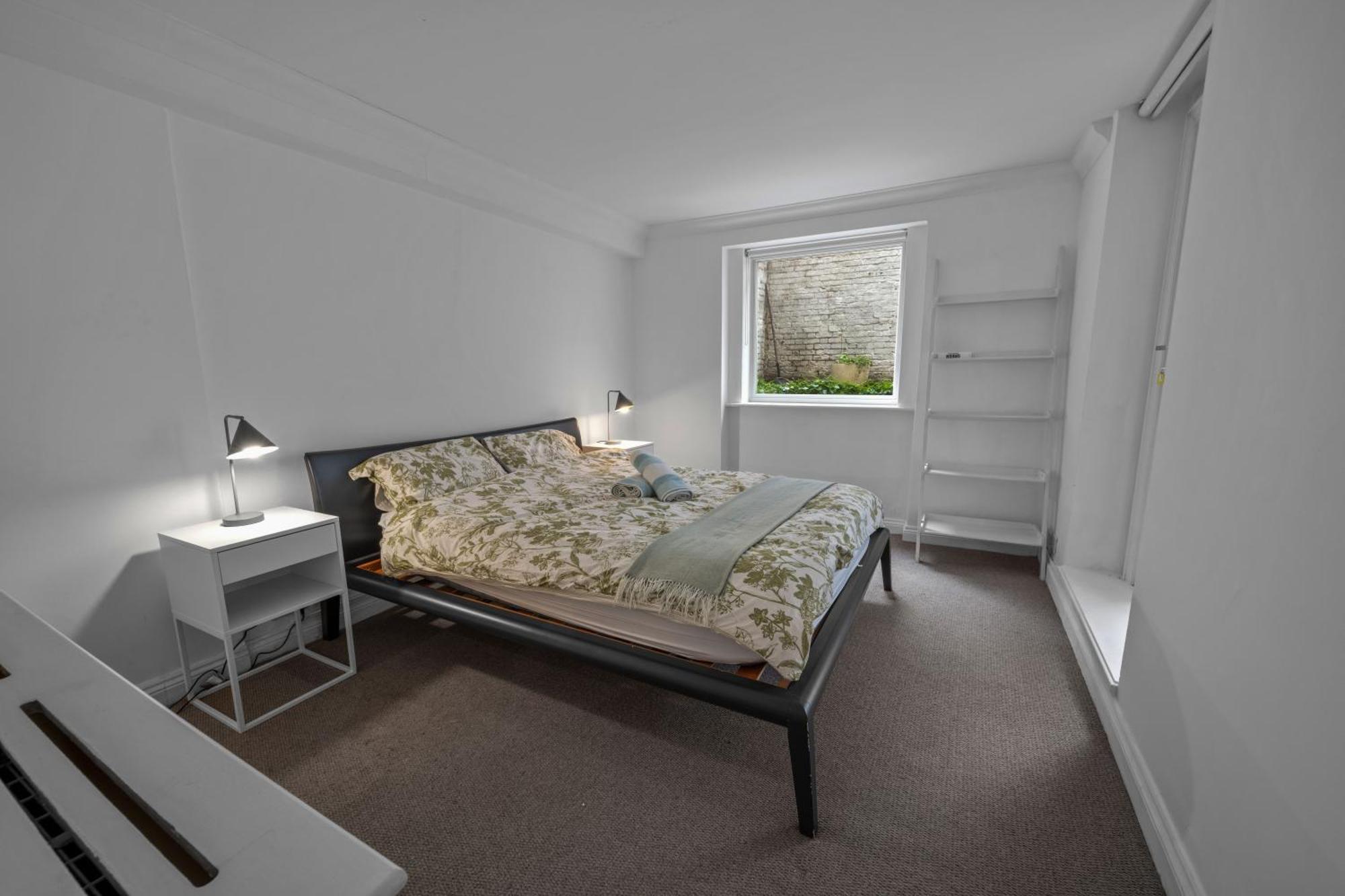 Apartment Chelsea 1-bed Flat With Patio London