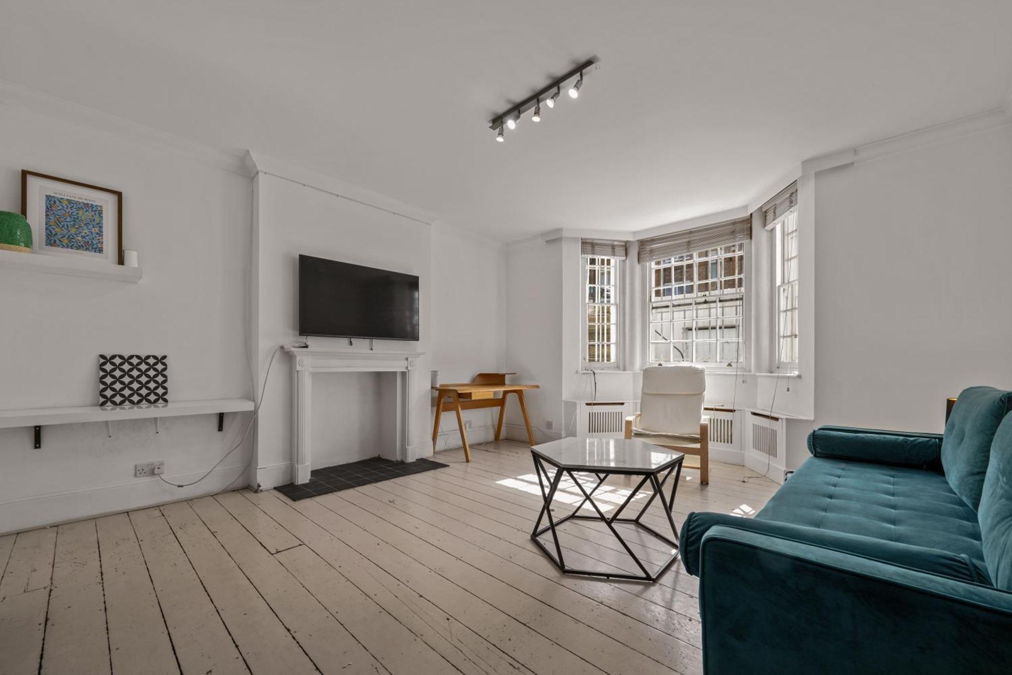 Chelsea 1-bed Flat With Patio * London